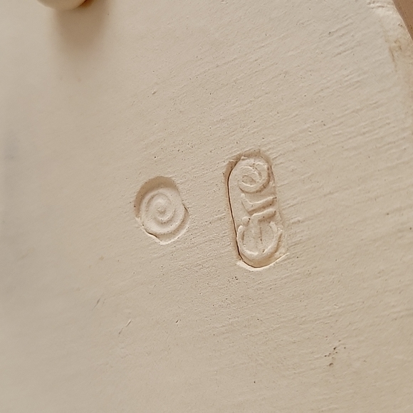 Cire Pottery Wall Decor Mountain Scene - Picture 4 of 4